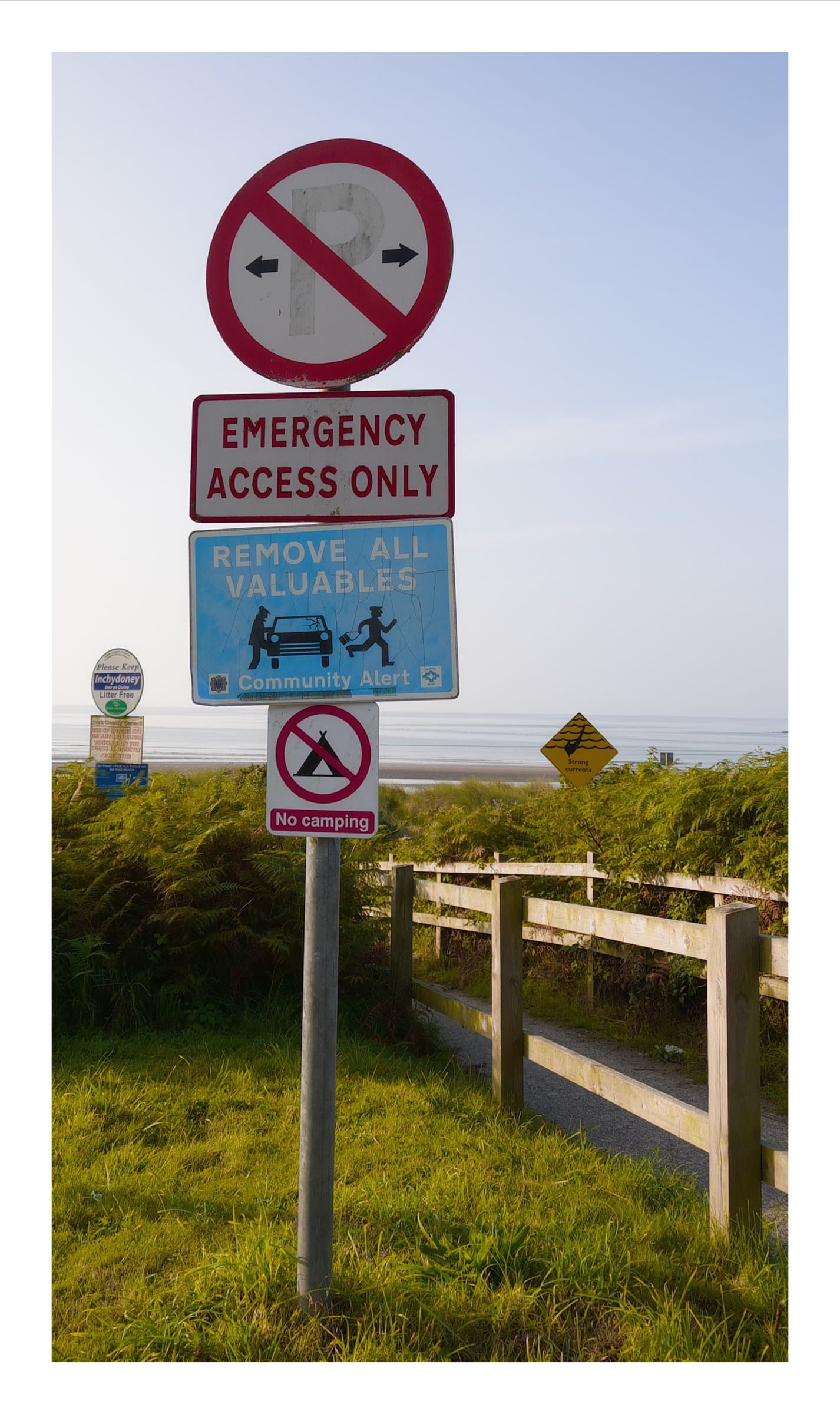 Digital photograph from Ireland's countryside and coast, shot on a Sigma BF.