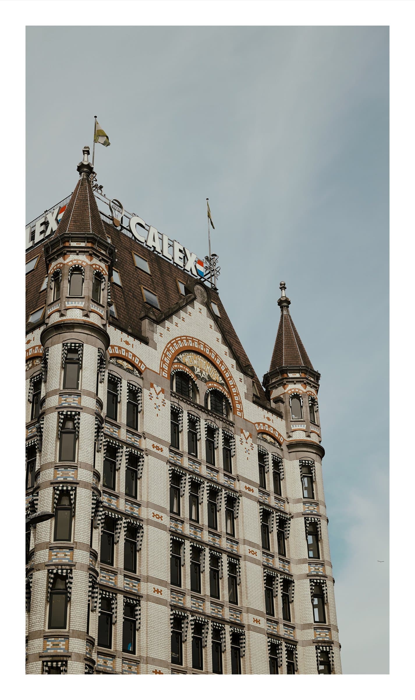 Digital photograph from the streets and architecture of Rotterdam, shot on a Sigma BF.
