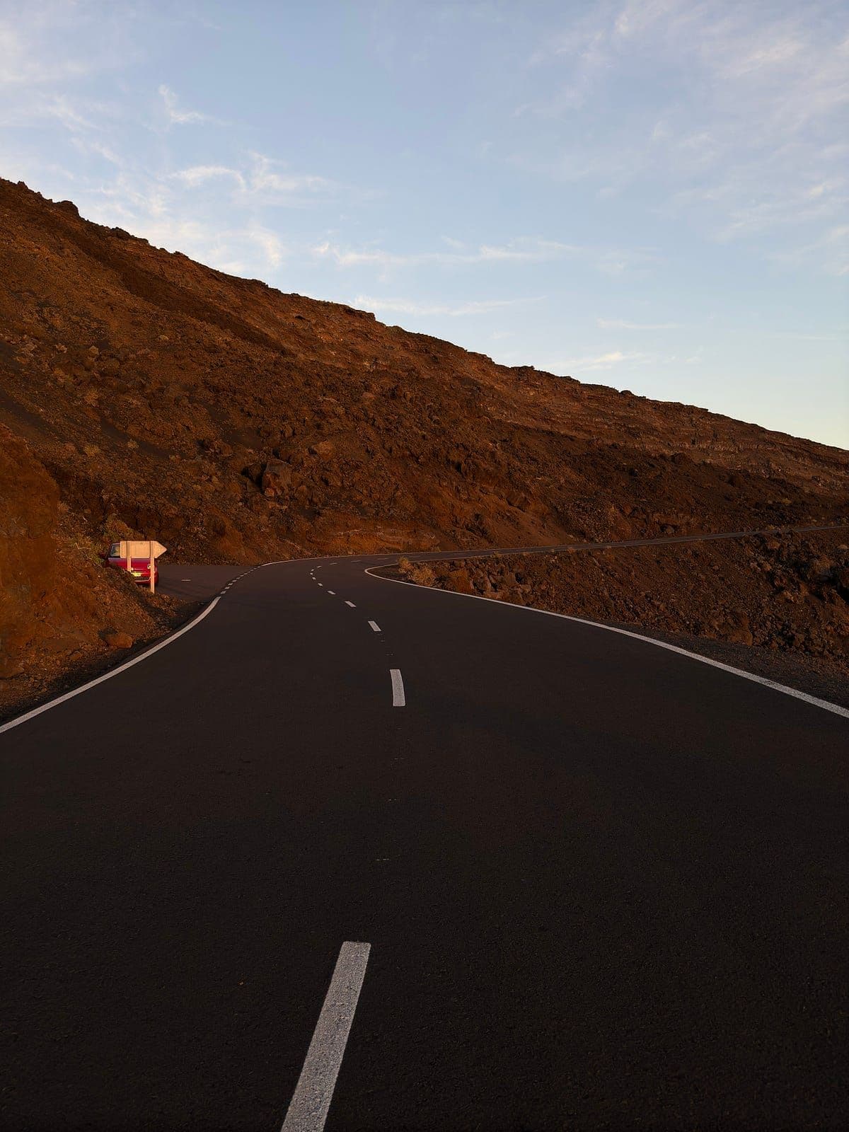[Salinas de Fuencaliente](https://www.google.com/maps/place/la+palma+salt/data=!4m2!3m1!1s0xc6b91cc86246771:0xf537eab6bf49b65?sa=X&ved=1t:155783&ictx=111) and a nearby road at sunset — beautiful light..